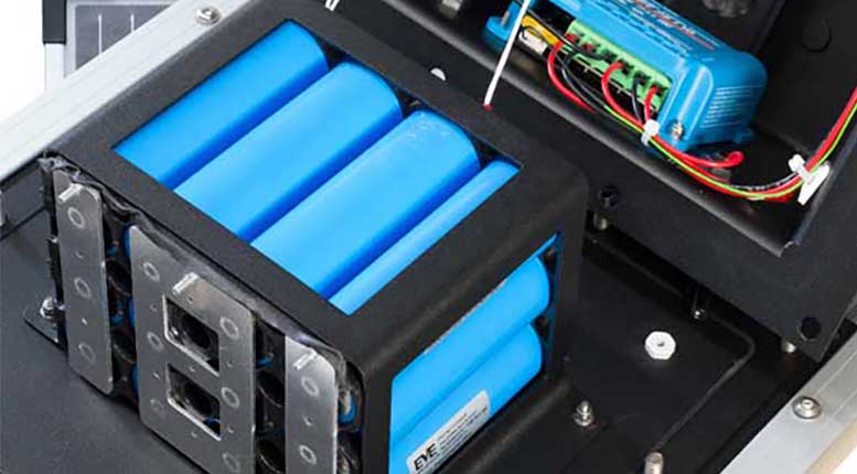 Energy storage battery